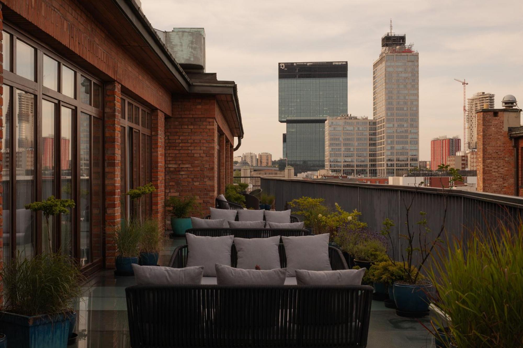 Hotel Monopol Katowice Exterior photo The rooftop terrace